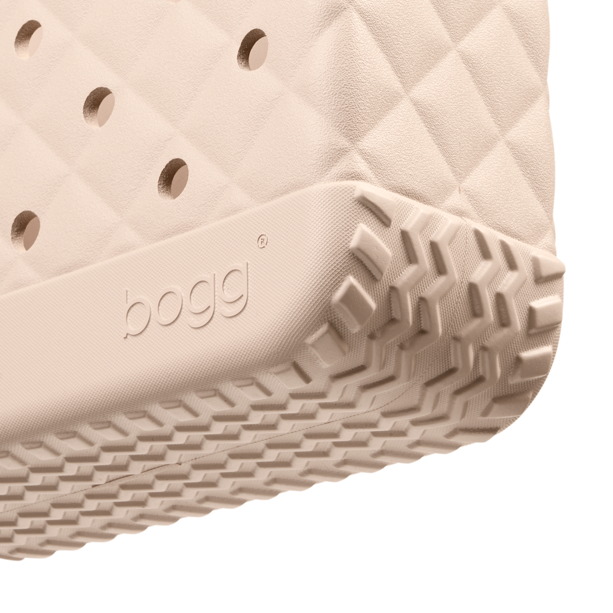 cloudinary__boggbag-ecom__image__upload__BT1214011_LINEN_E__cld.png